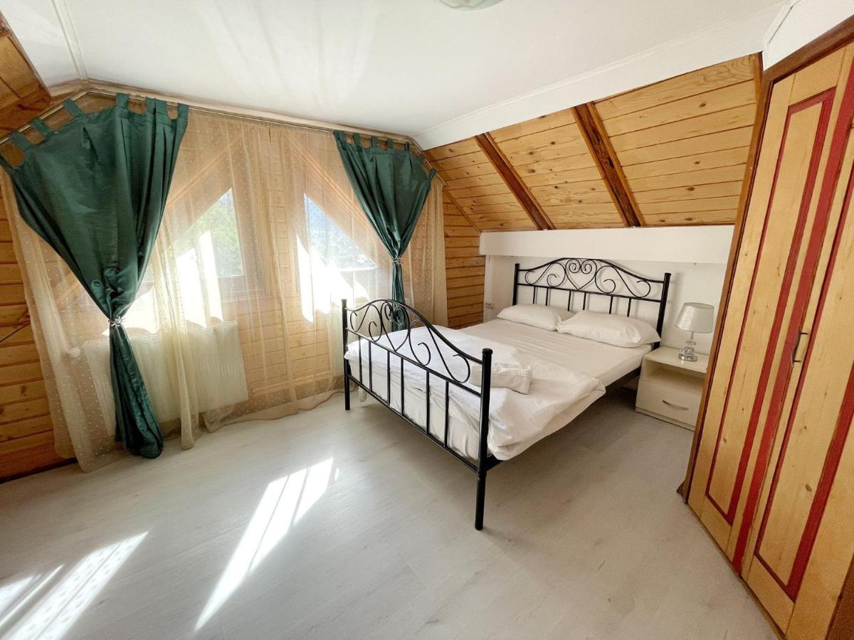 فندق Dream House براشوف المظهر الخارجي الصورة